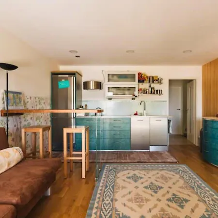 Snug 3 - Traumhafter Seeblick, 2 Zi Apartment, Garten & Terrasse Appartement Herrsching am Ammersee